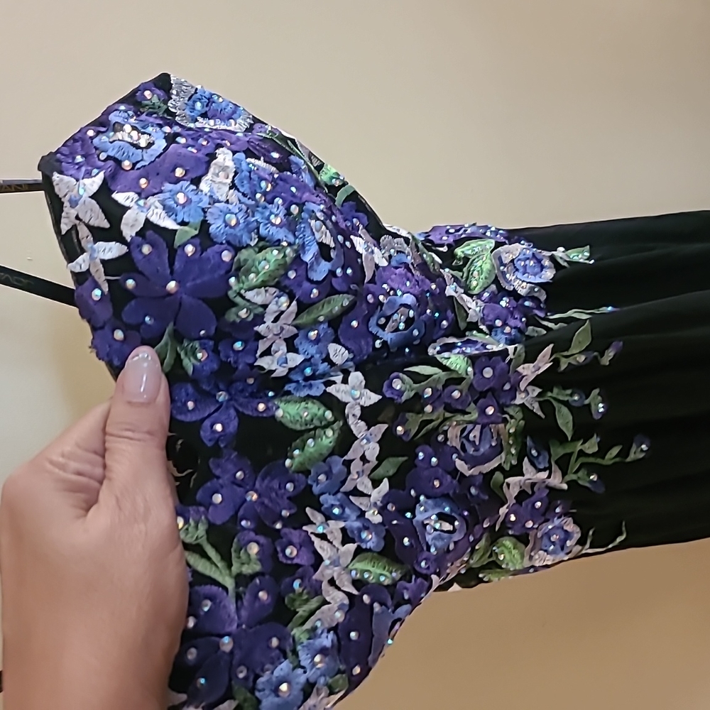 Brand New Evening Gown...STUNNING!!